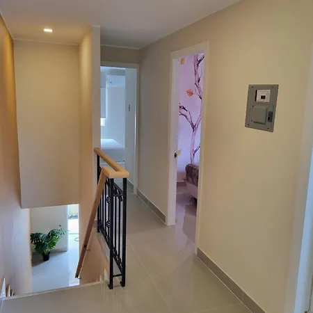 New 3 Bedroom Home In Modern Housing Complex Manta Exterior foto